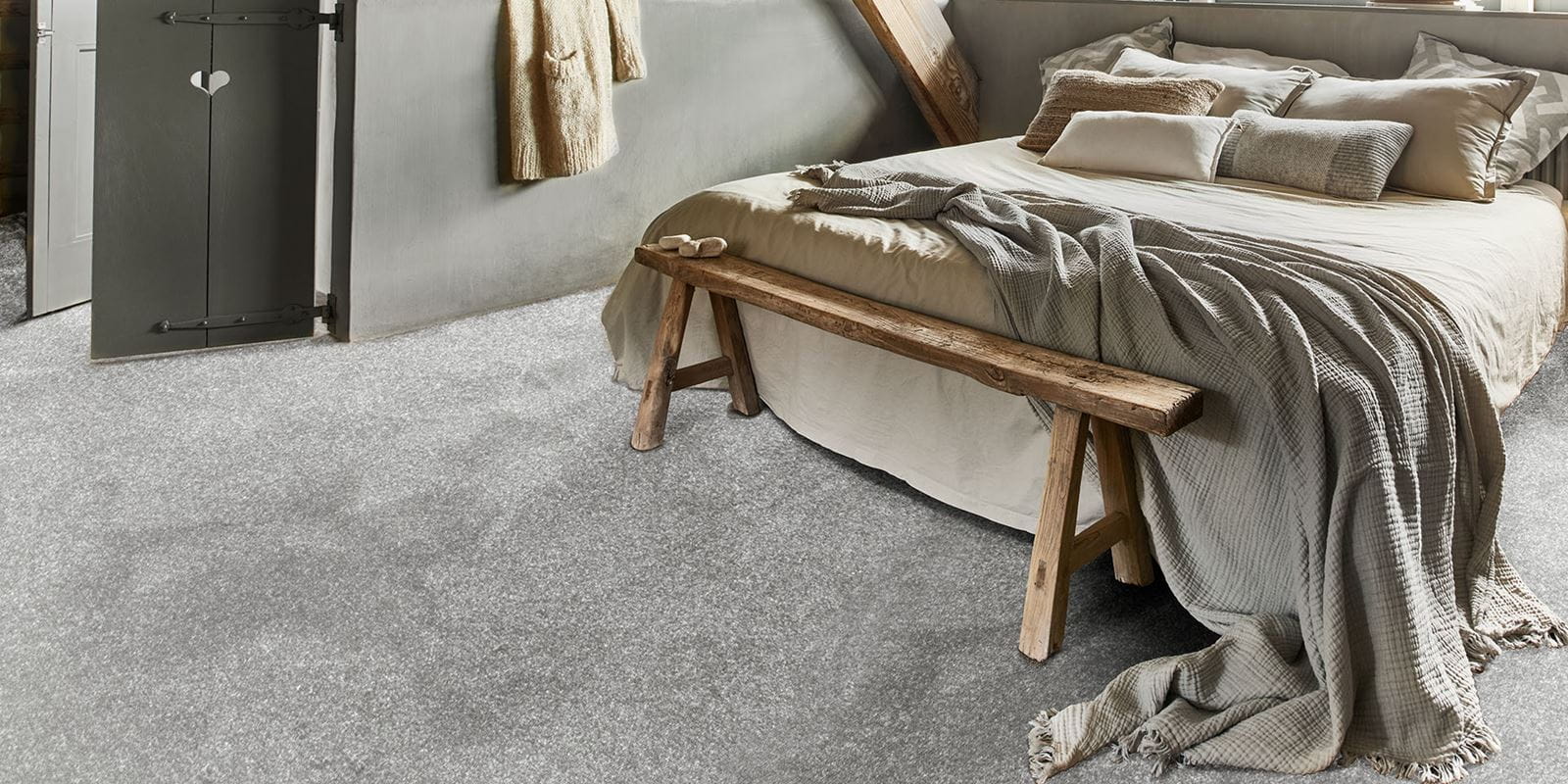 GAIA® Carpet - Dorado 91 - Pearl - Bed